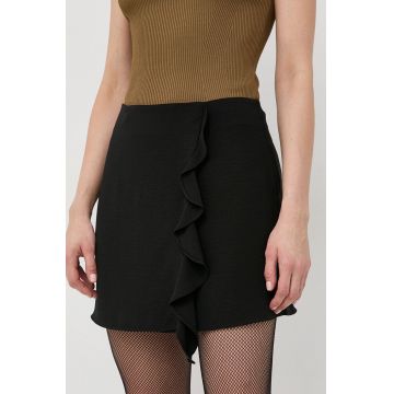 Armani Exchange fusta culoarea negru, mini, evazati